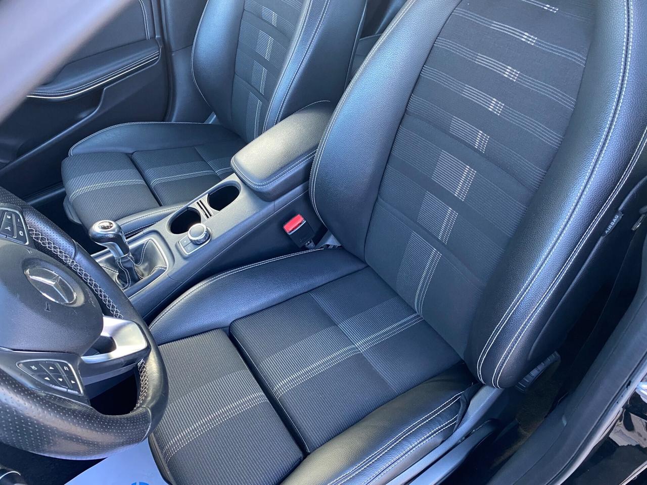 Mercedes-benz GLA 180 GLA 180d SPORT FULL OPTIONAL