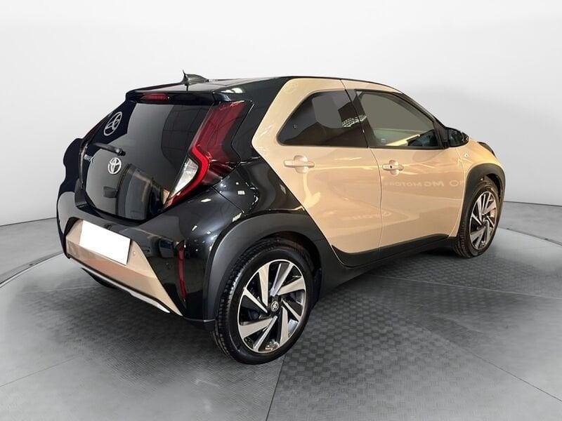 Toyota Aygo X 1.0B (72 CV) Lounge S-CVT