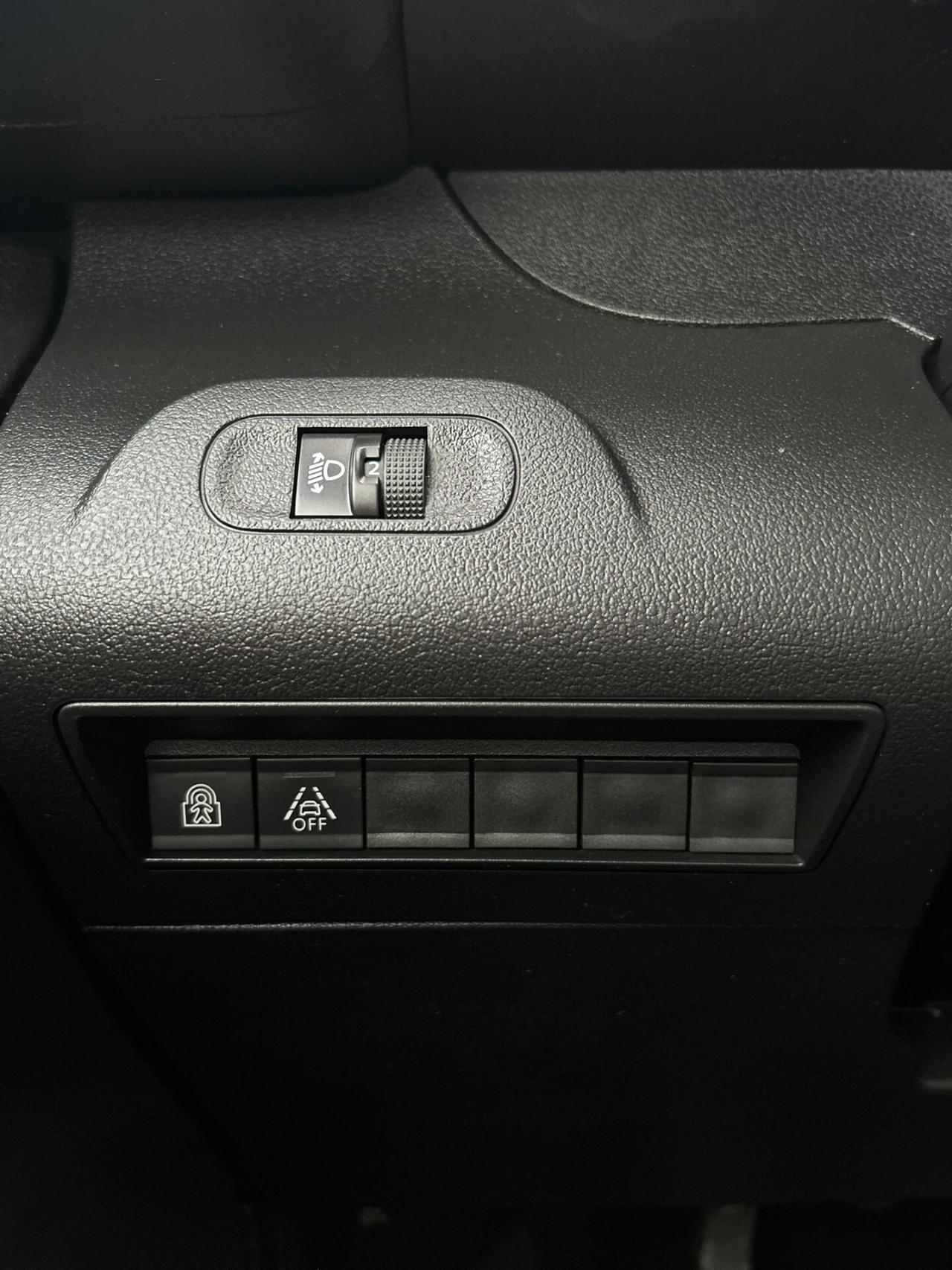 Peugeot Rifter BlueHDi 1.5 Diesel 130 cv S&S GT Standard tetto panoramico