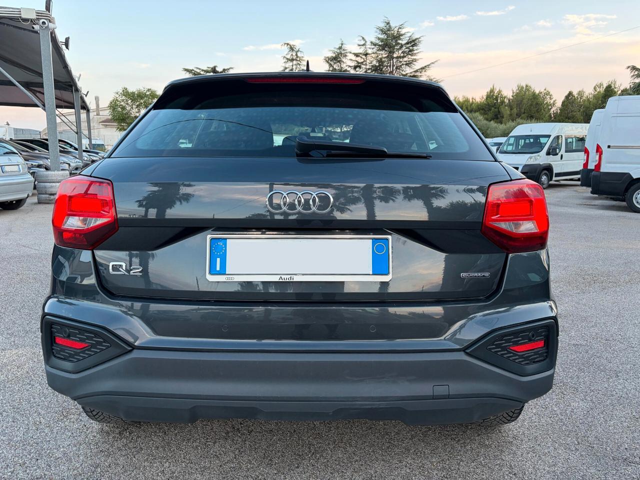 Audi Q2 35 TDI quattro S tronic Identity Black