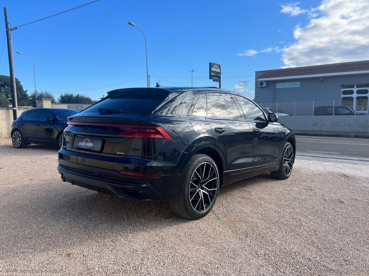 AUDI Q8 50 TDI 286 CV quattro tiptronic Sport S-LINE