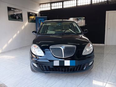 Lancia Ypsilon 1.4 benzina CON GARANZIA