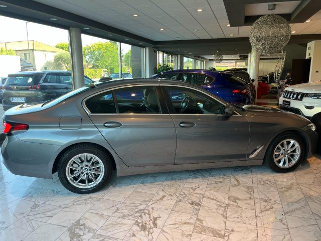 BMW 530 d Berlina 249cv xDrive Business StepTronic 48V
