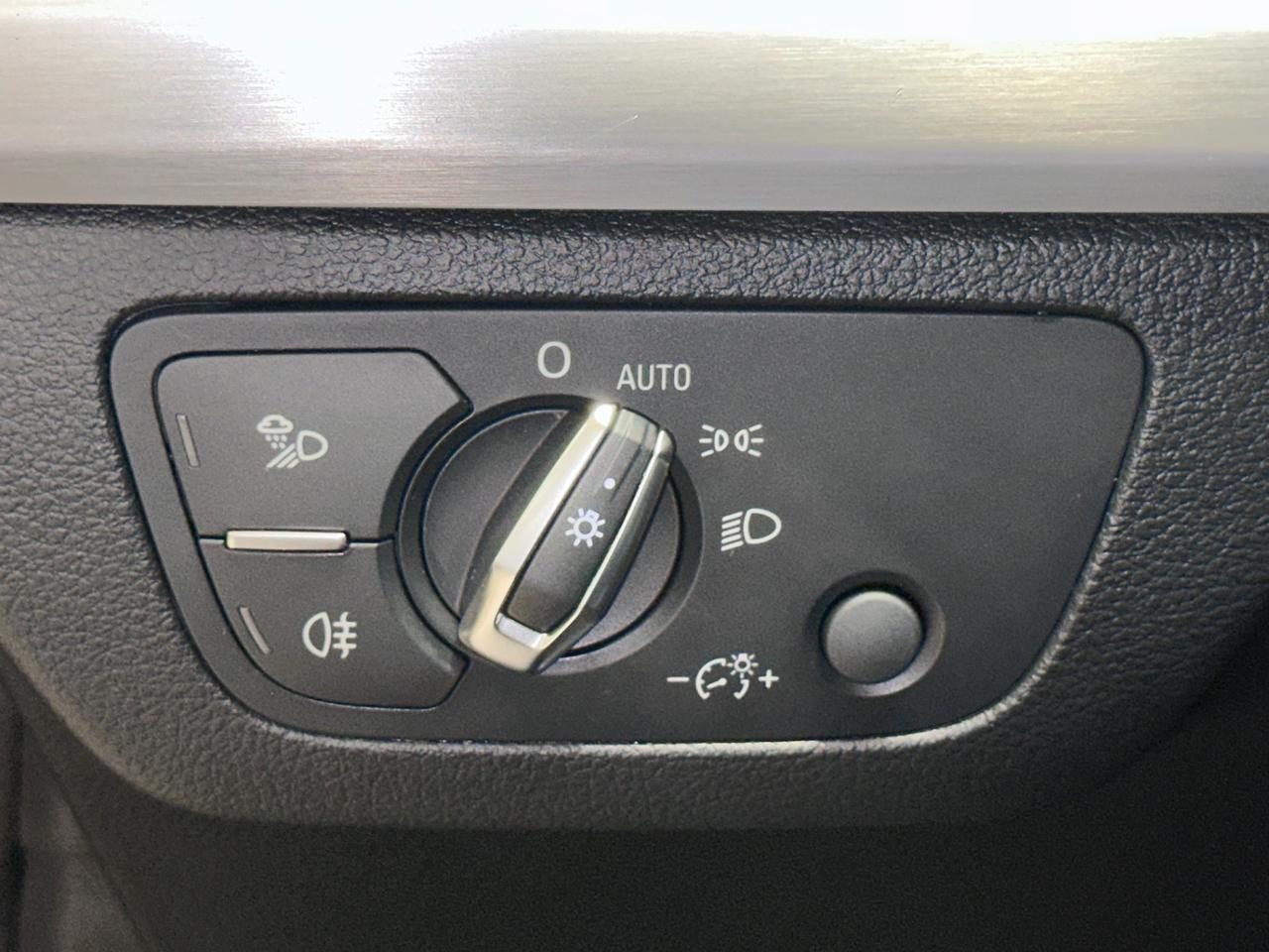 Audi SQ5 Sportback 3.0 tdi mhev 48V Sport Attitude quattro tiptronic