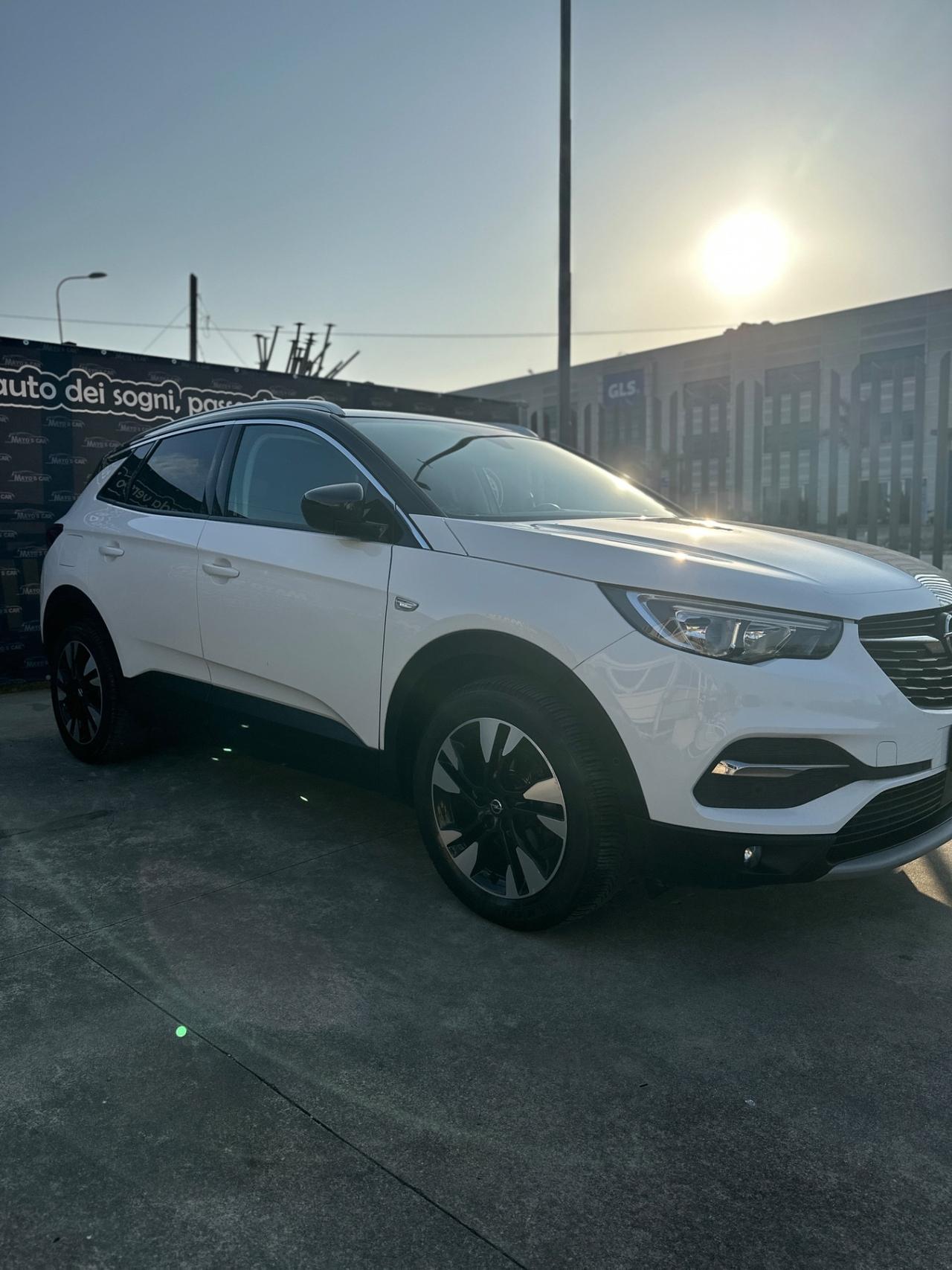 OPEL GRANDLAND X (anno 2019)CAMBIO AUTOMATICO