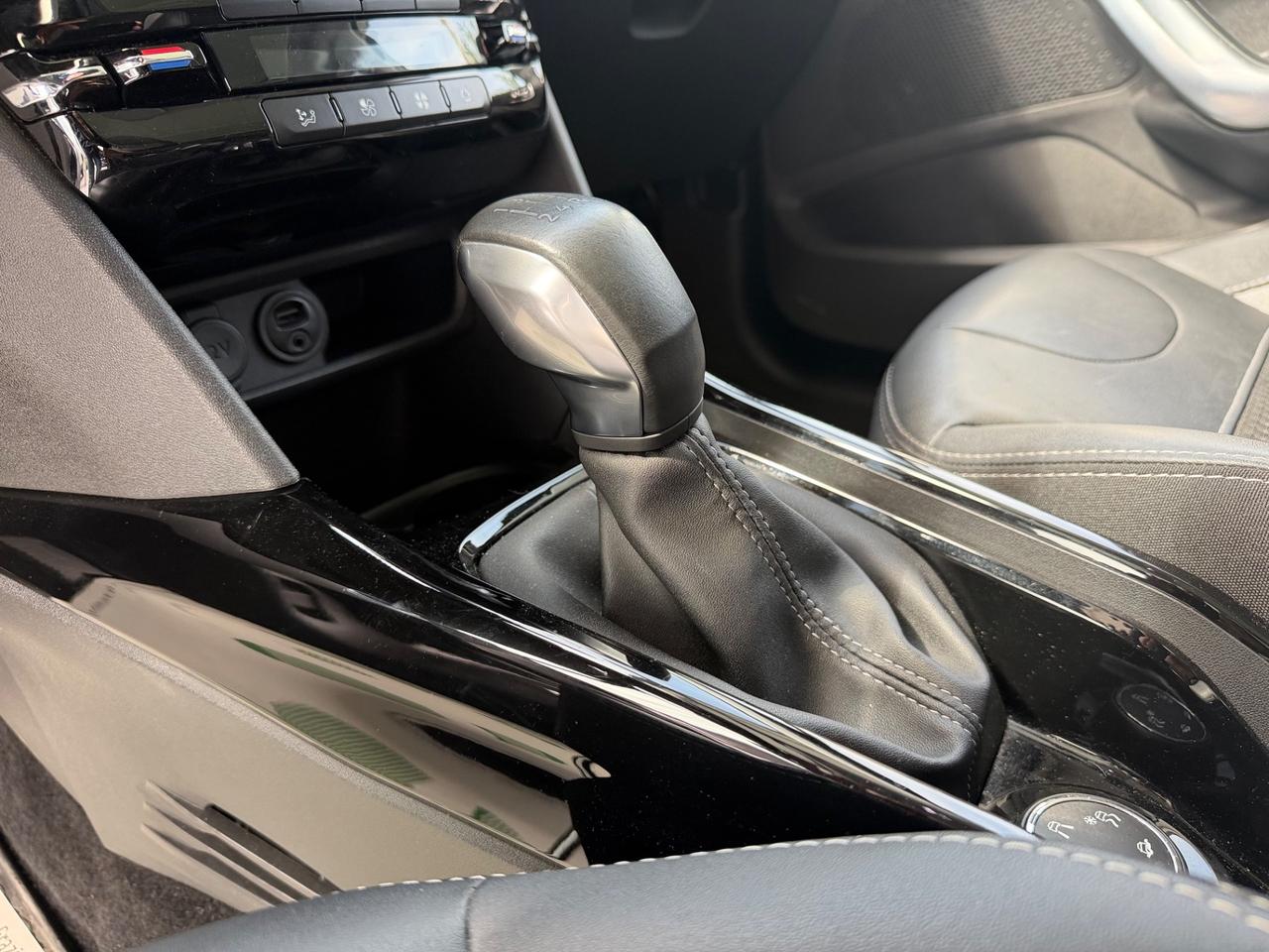 Peugeot 2008 BlueHDi 100 Allure