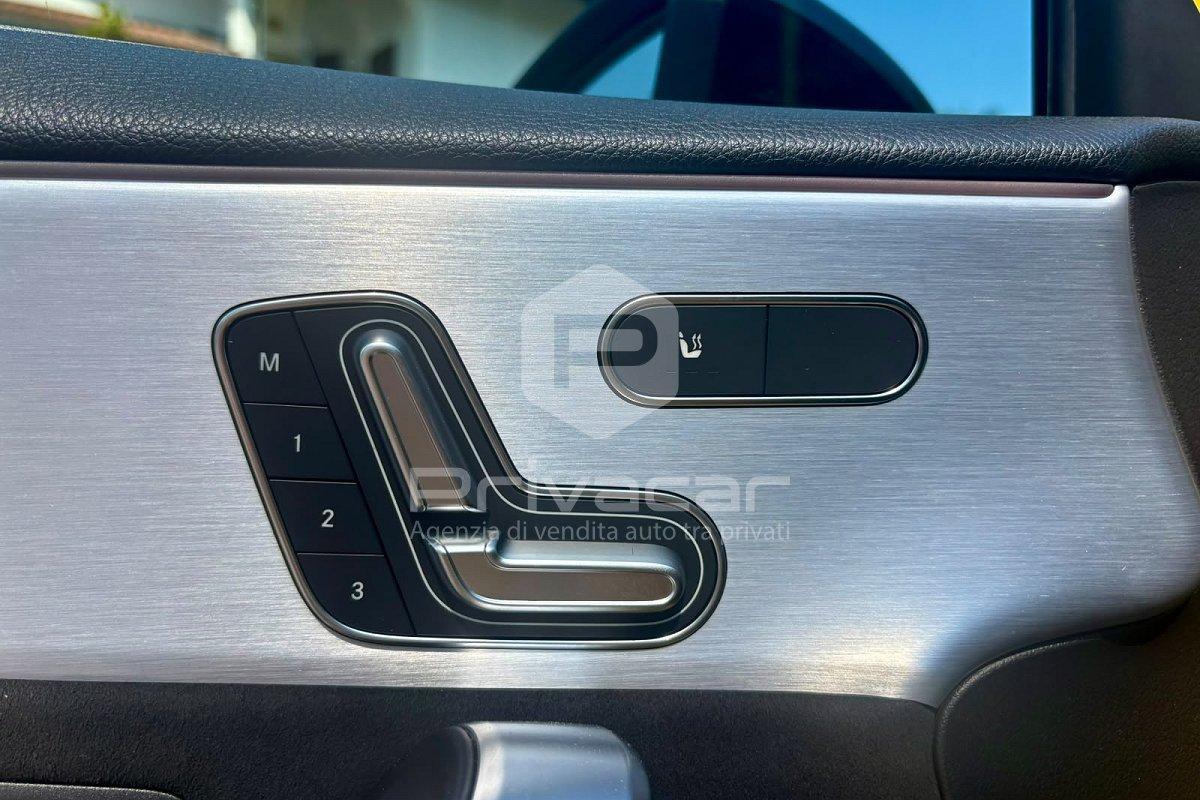 MERCEDES A 35 AMG 4Matic