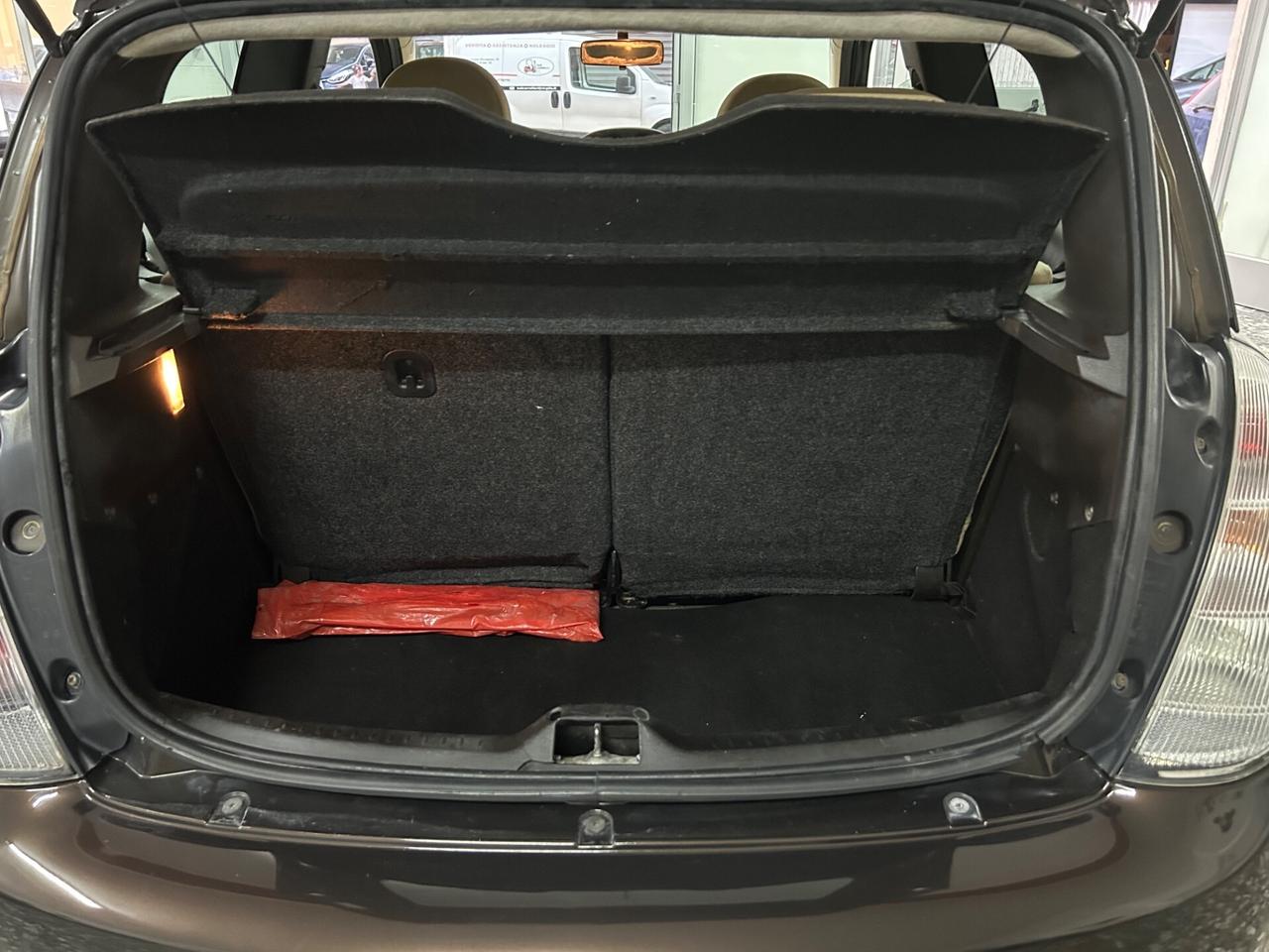 Lancia Ypsilon 1.3 MJT 75 CV Clima Neo Patentati