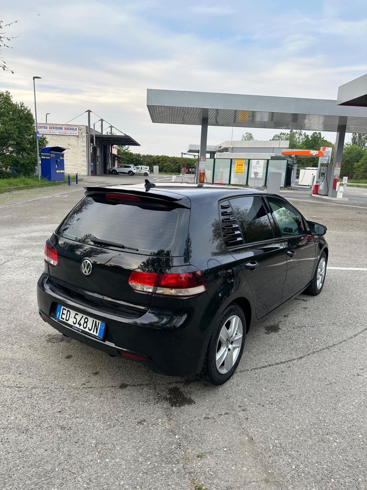 Volkswagen Golf 1.6 TDI DPF 5p. Highline