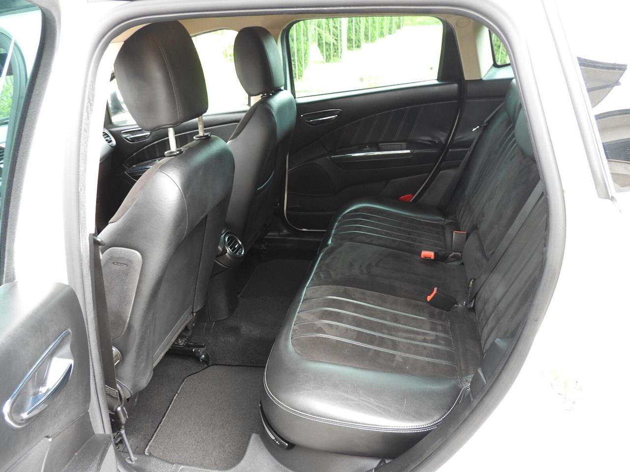 Lancia Delta 1.6 MJT Platinum