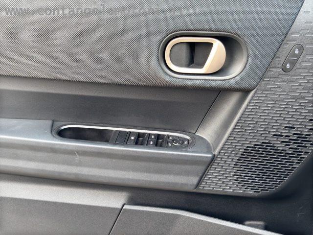 MINI Cooper C Cabrio Cooper C Favoured Cabrio