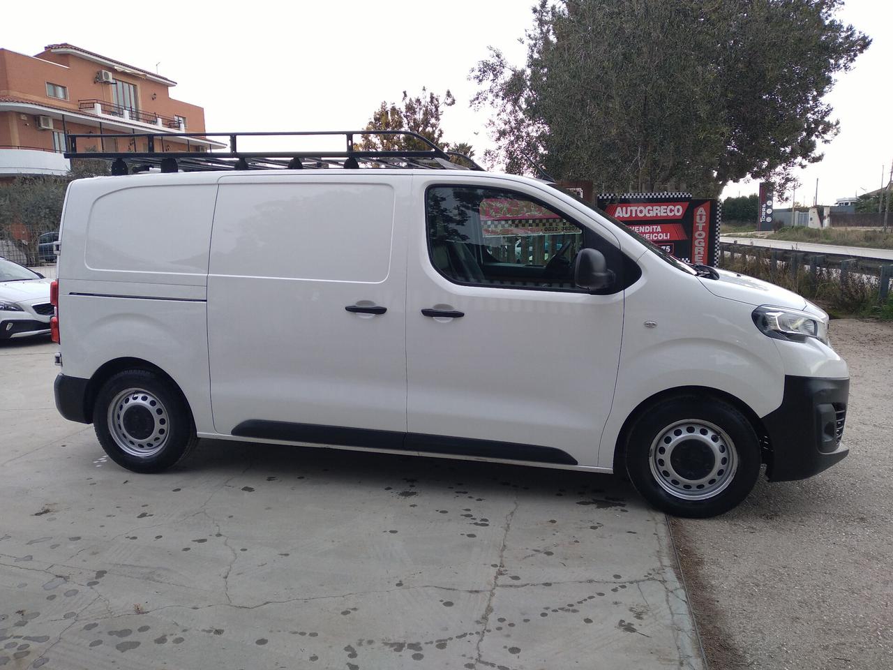 Peugeot Expert BlueHDi 100 S&S PL-TN Combi Standard