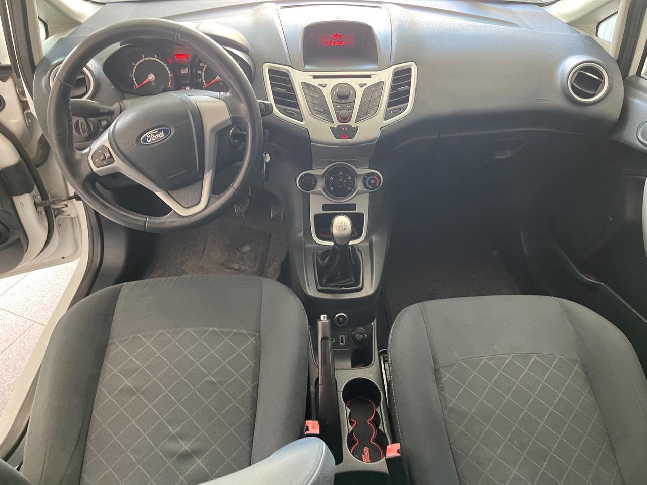 Ford Fiesta Ikon 1.4 5 porte Bz.- GPL