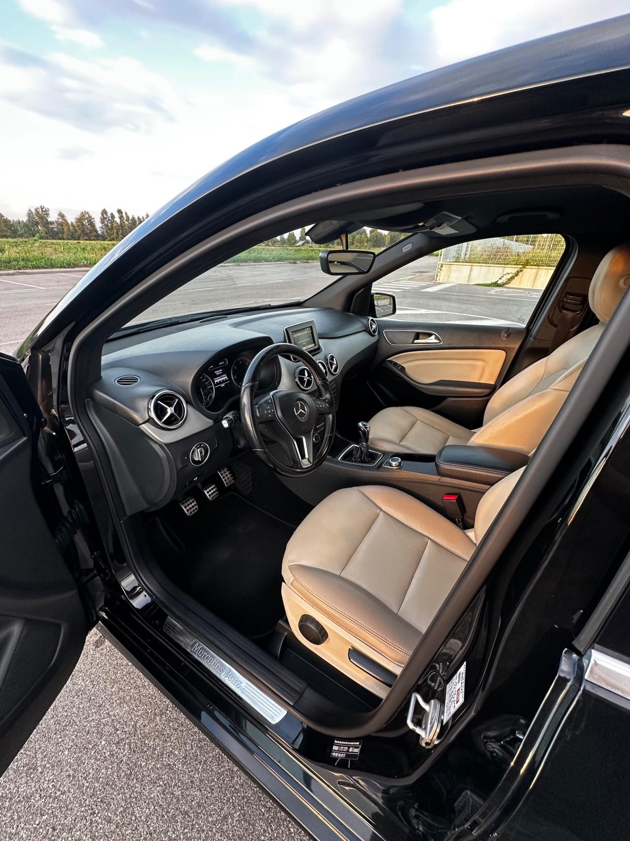 Mercedes-benz A 180 CDI Premium