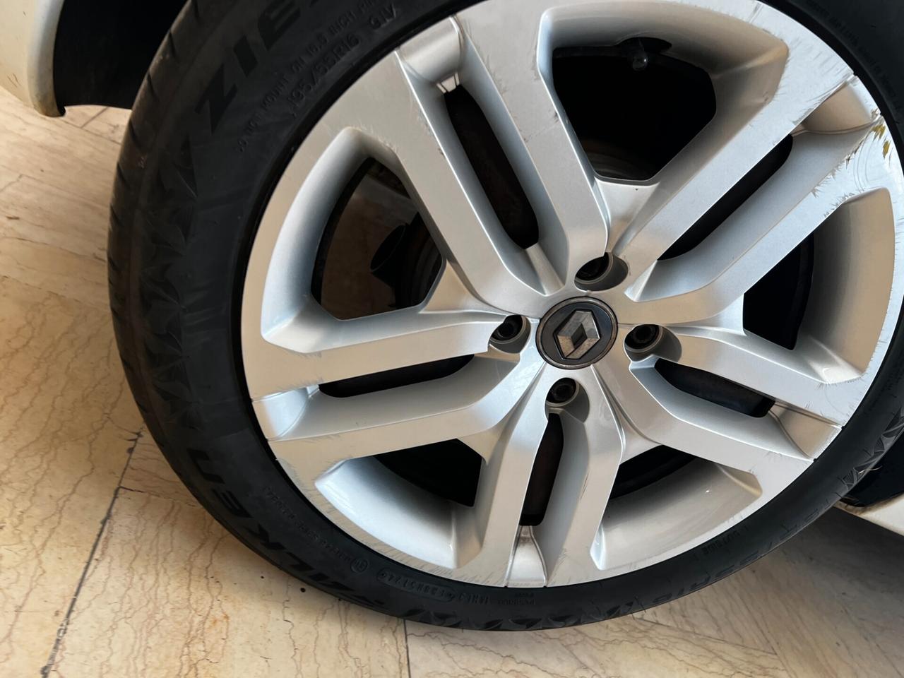 Renault Clio dCi 8V 75 CV 5 porte