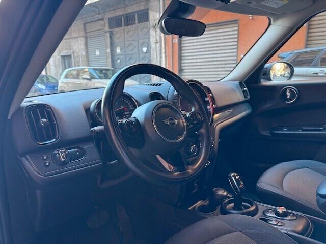 Mini Cooper Countryman 1.5 D Automatica