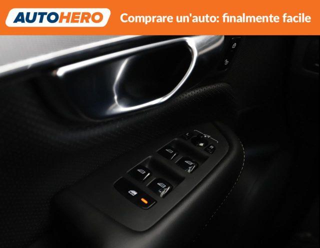 VOLVO XC90 B5 (d) AWD Geartronic 7 posti R-design
