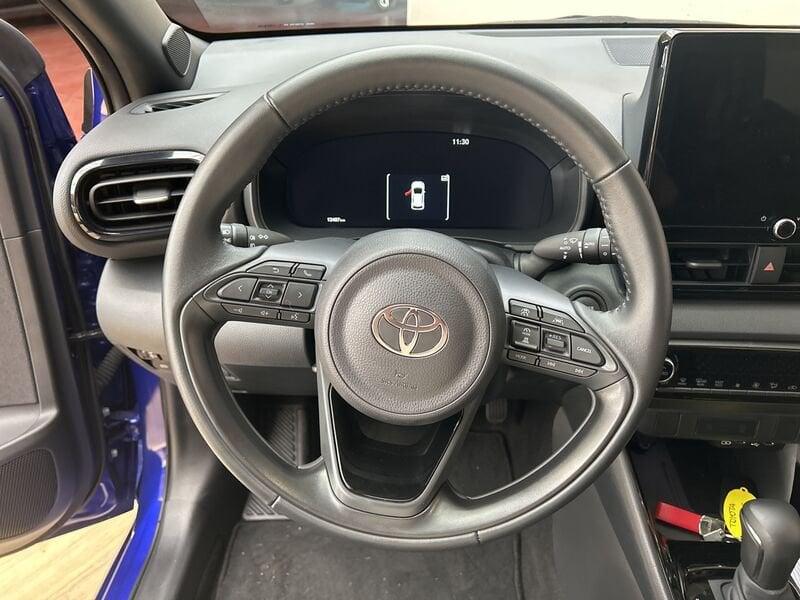 Toyota Yaris 1.5h 130 Lounge