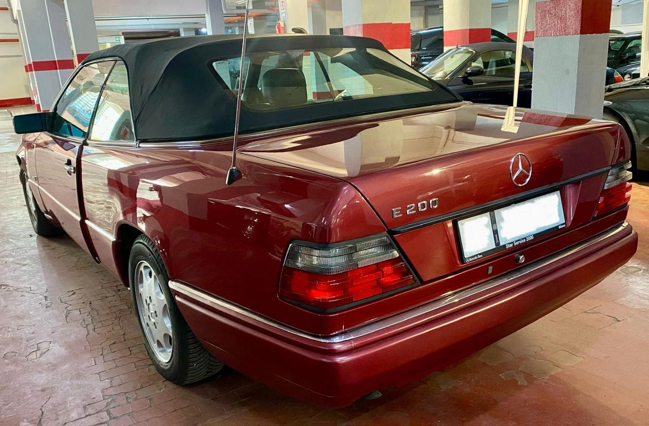 Mercedes-benz E 200