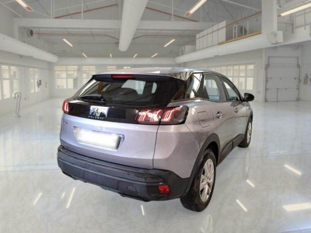 PEUGEOT 3008 BlueHDi 130 S&S EAT8 Active Business