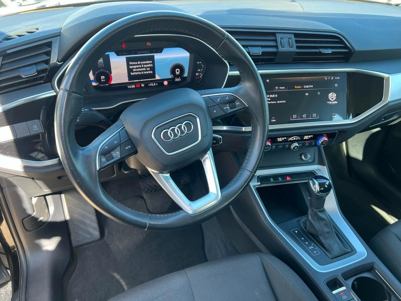 Audi Q3 35 TDI S tronic Business