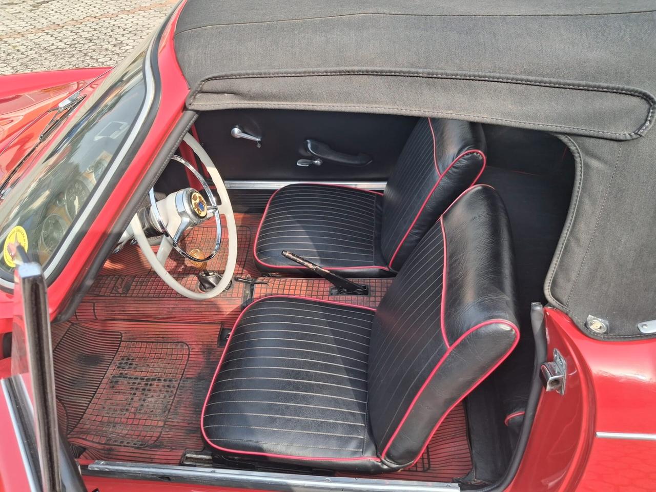 Fiat 600 D Spider Vignale