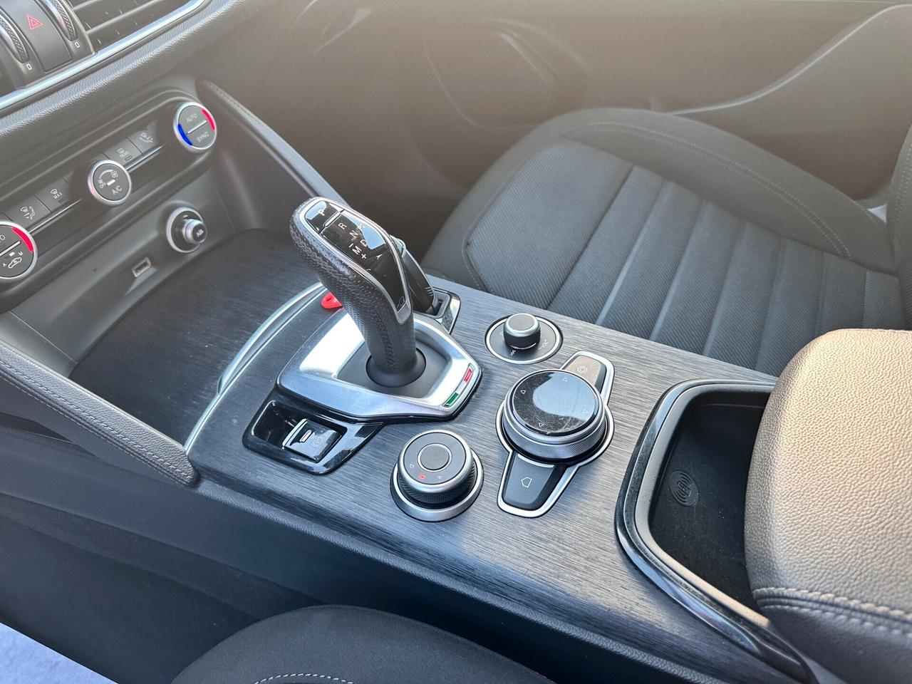 Alfa Romeo Stelvio 2.2 Turbodiesel 210 CV AT8 Q4 Super