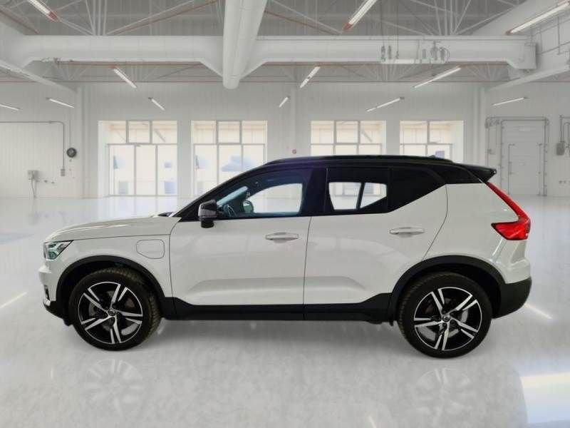 Volvo XC40 Recharge T5 180+82 CV Recharge Plug-in Hybrid R-Design