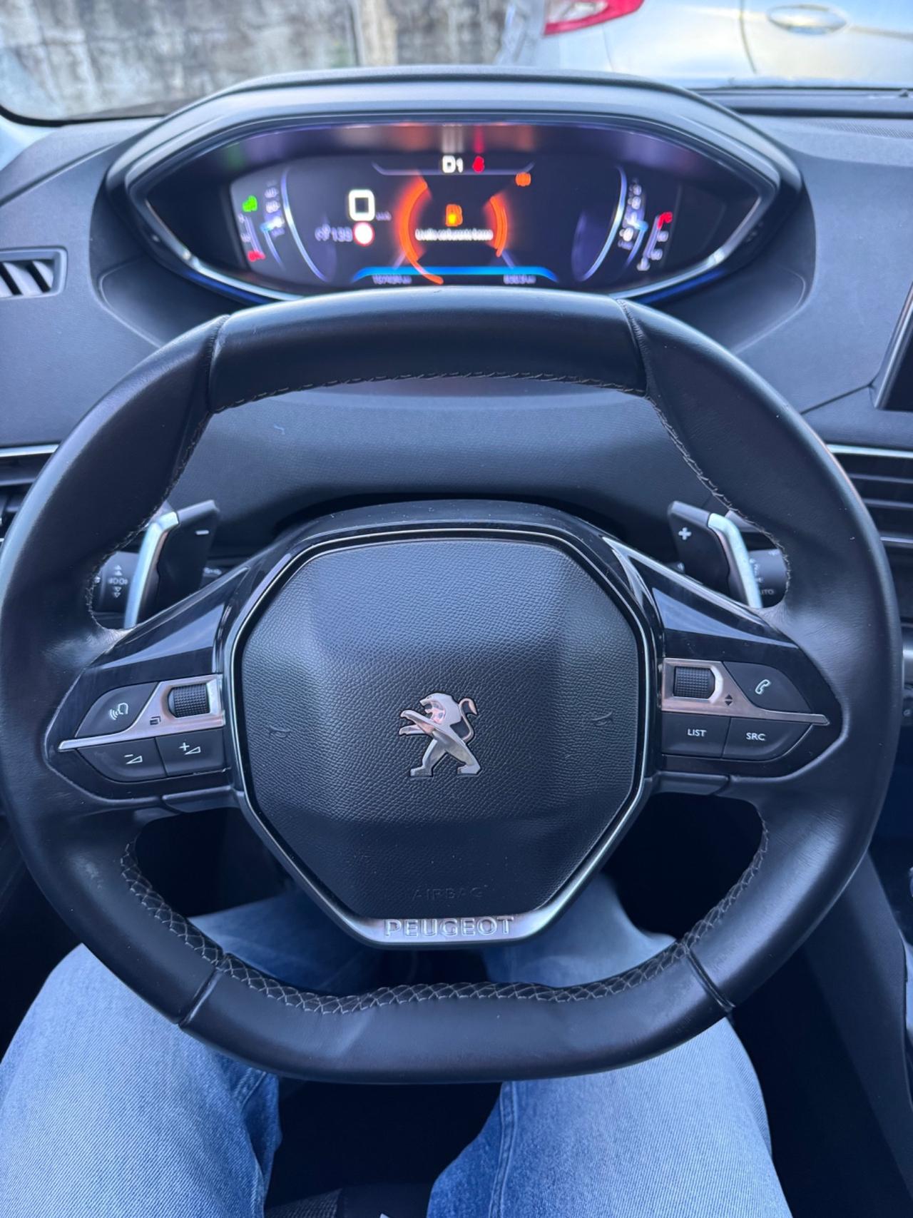 Peugeot 3008 BlueHDi 120 S&S EAT6 Allure