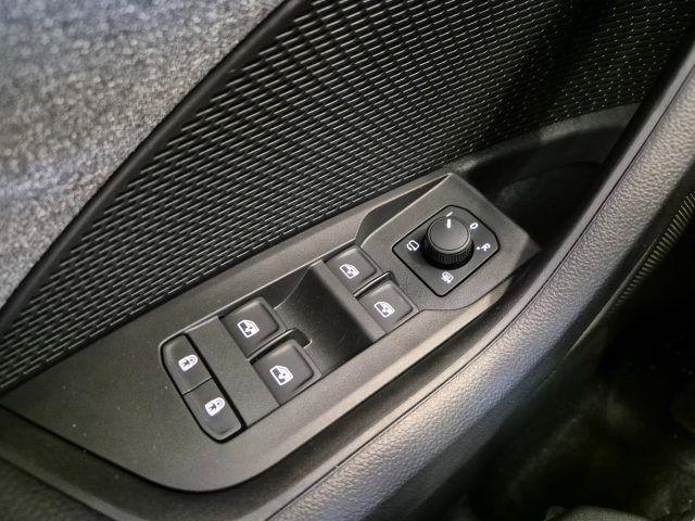 SKODA Octavia Wagon 2.0 TDI EVO SCR DSG Executive N1 Autocarro