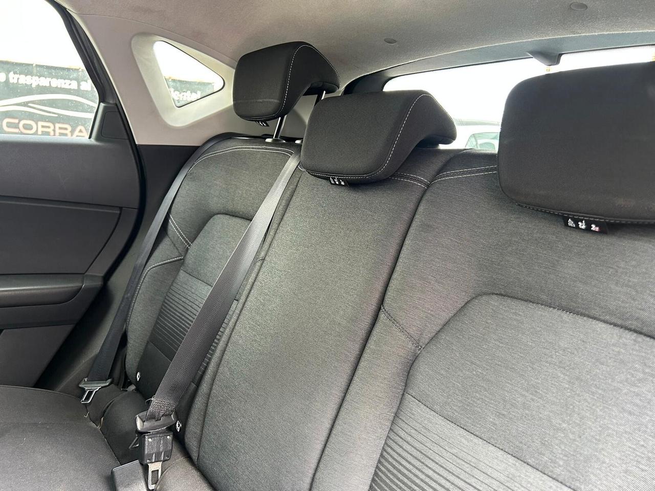 Renault Captur Full Hybrid E-Tech 145 CV Zen