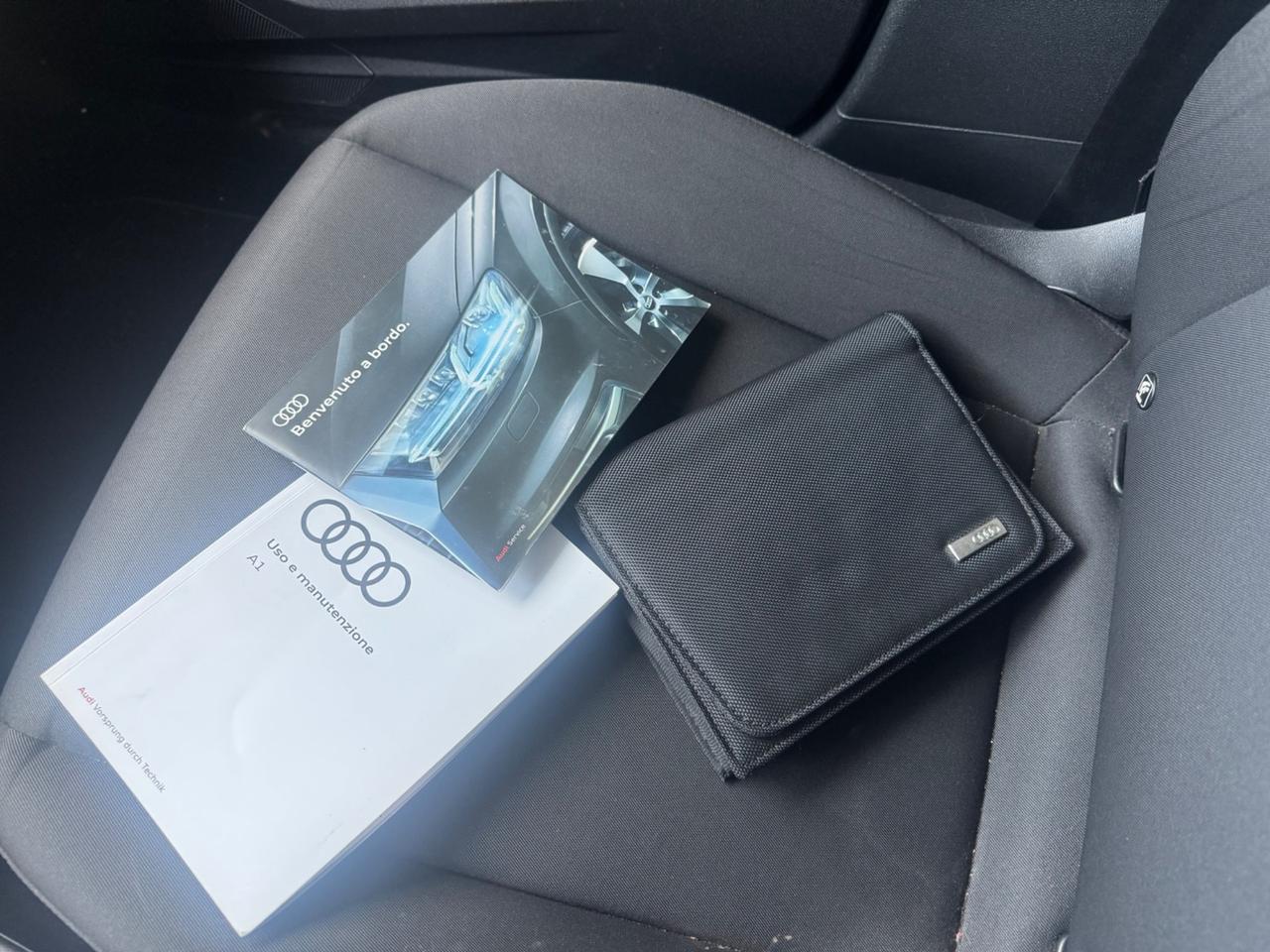 Audi A1 SPB 30 TFSI S tronic Admired
