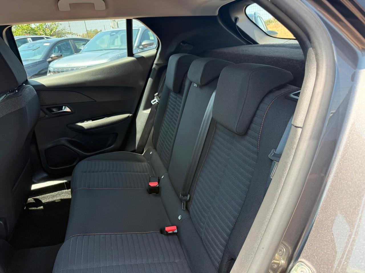 Peugeot 2008 BlueHDi 110 S&S Active Pack