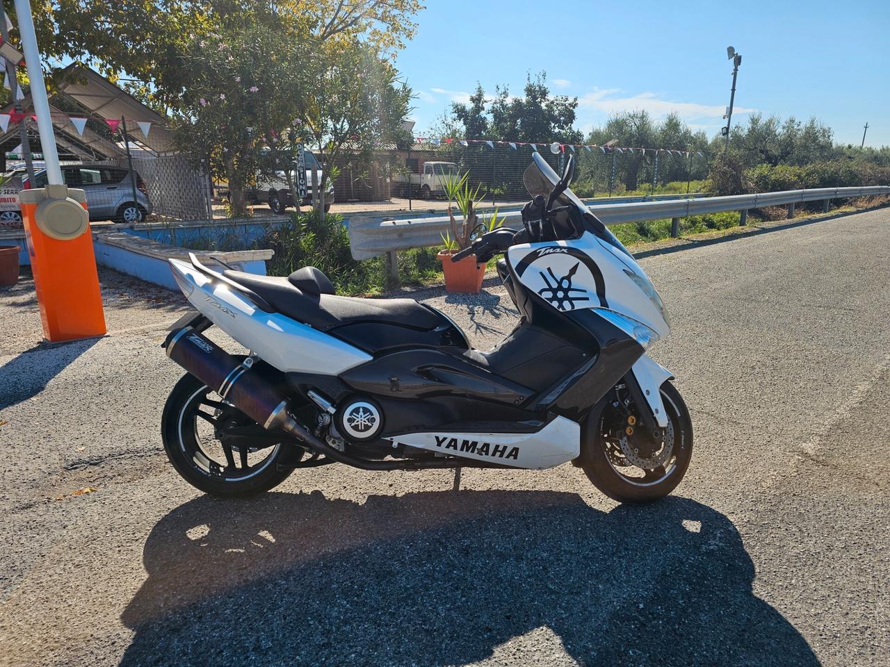 Yamaha tmax 500