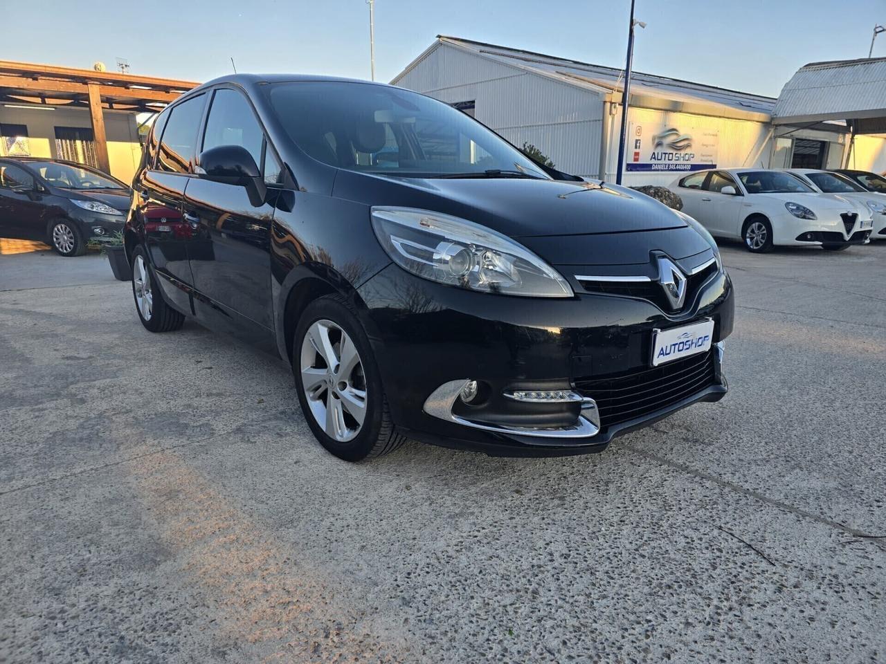 Renault Scenic Scénic XMod 1.5 dCi 110CV ED
