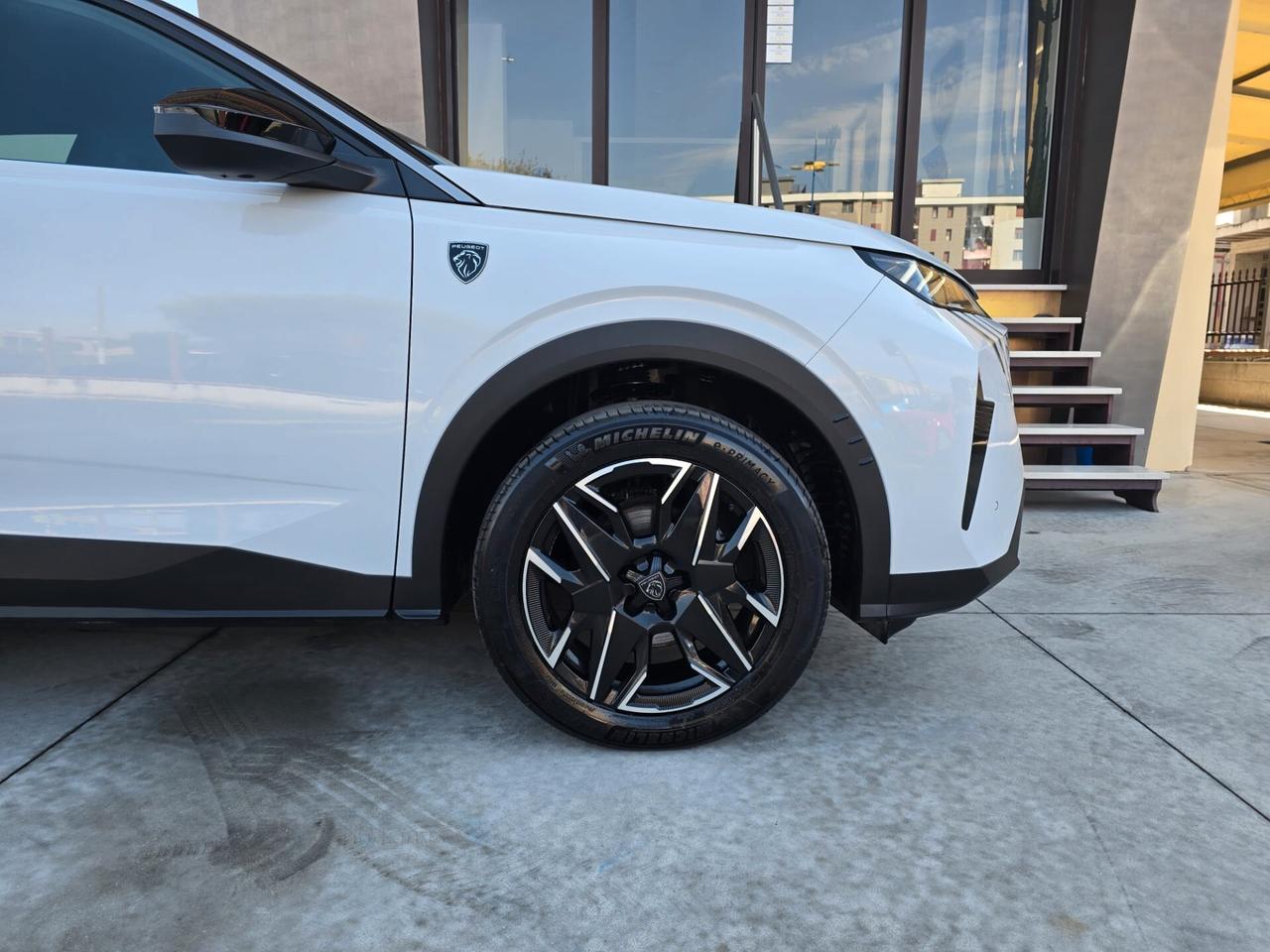 Peugeot 3008 Hybrid 136 e-DCS6 GT