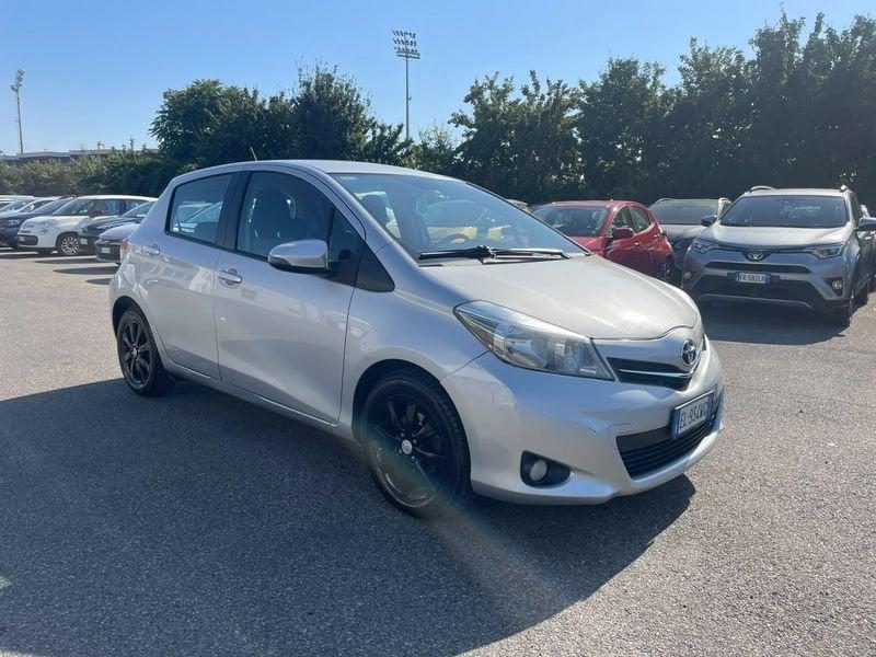 Toyota Yaris Yaris 5p 1.3 Lounge s&s cvt