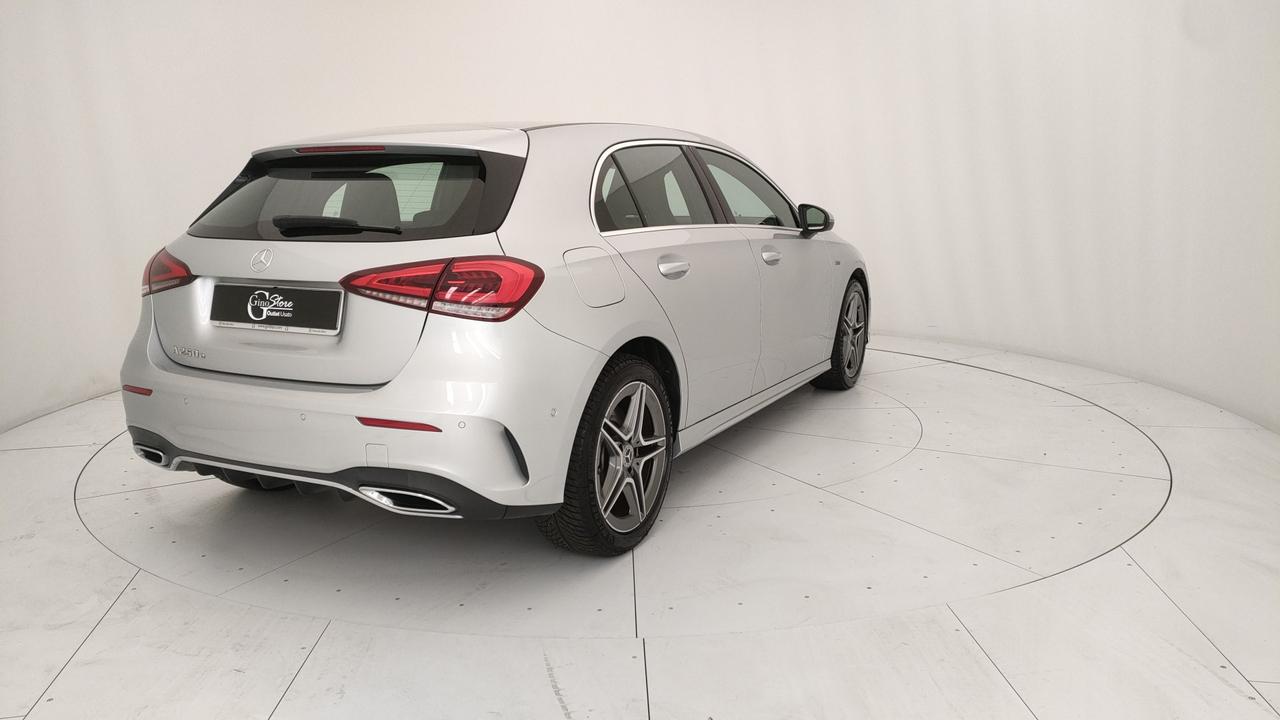Mercedes-Benz A 250 e phev (eq-power) Sport auto
