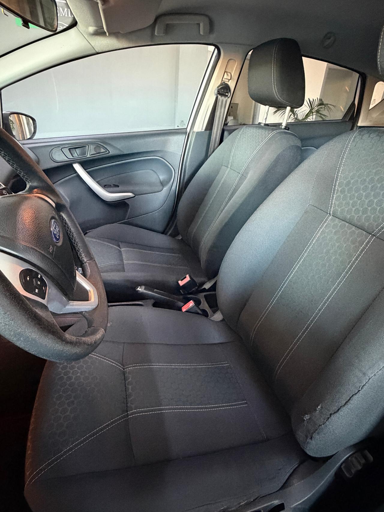 Ford Fiesta 1.2 82 CV 5 porte Titanium