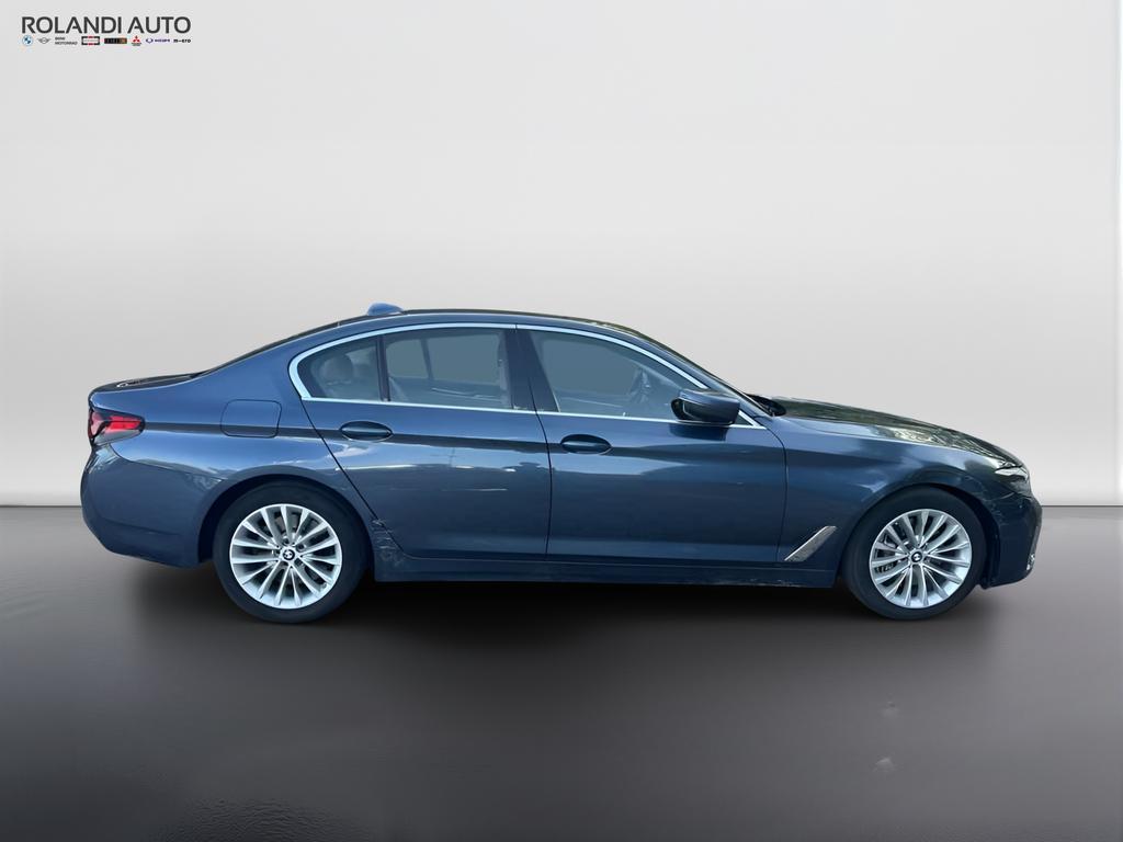 BMW Serie 5 Berlina 530 d Mild Hybrid 48V Luxury xDrive Steptronic