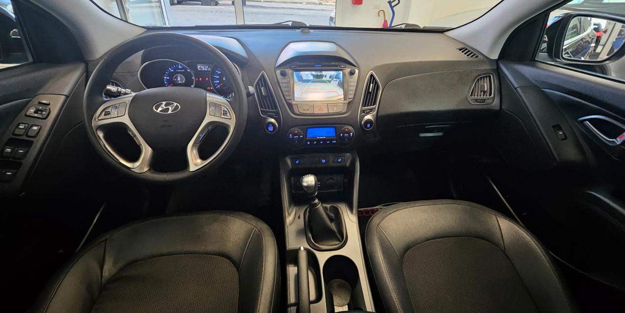 Hyundai iX35 1.7 CRDi 2WD Xpossible TETTO APRIBILE