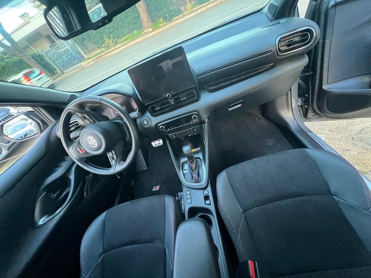 Toyota Yaris 1.5 130 Hybrid 5 porte GR Sport