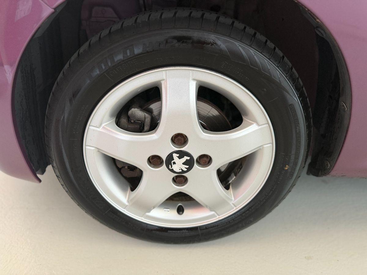 PEUGEOT - 107 - 1.0 68 CV 5p. Superga