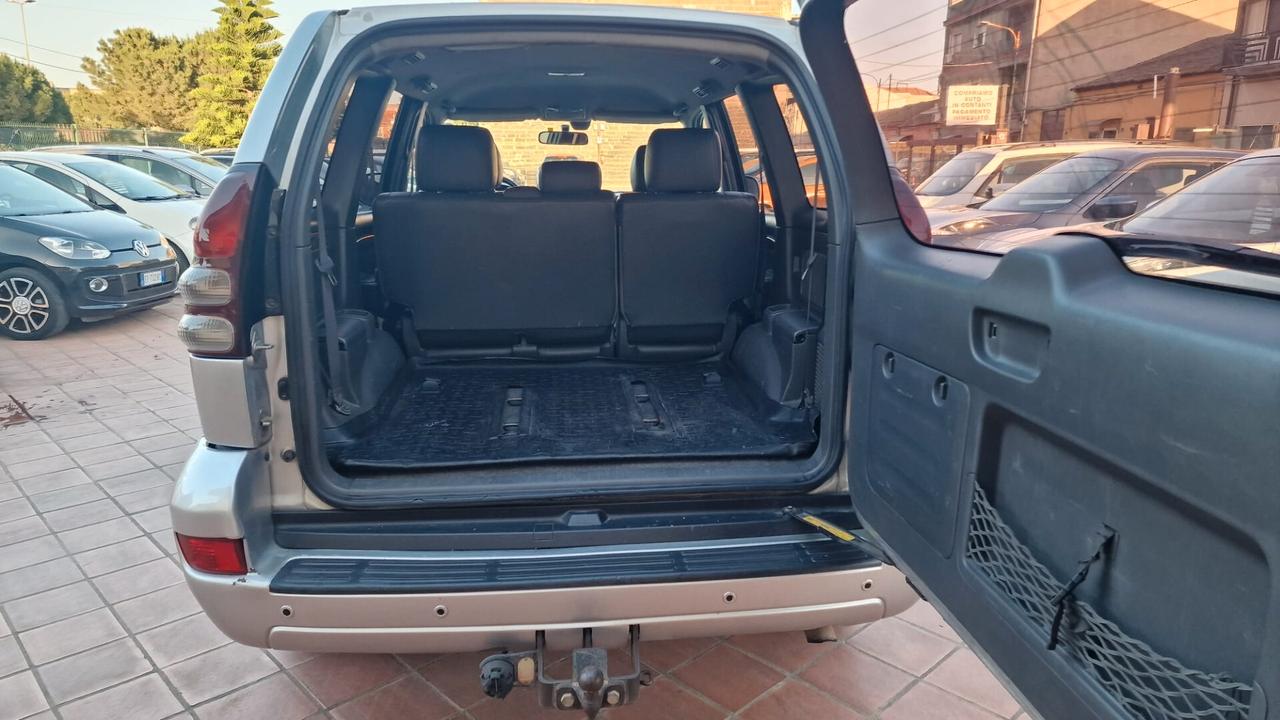 Toyota Land Cruiser 3.0 D-4D 16V cat 5 porte Sol