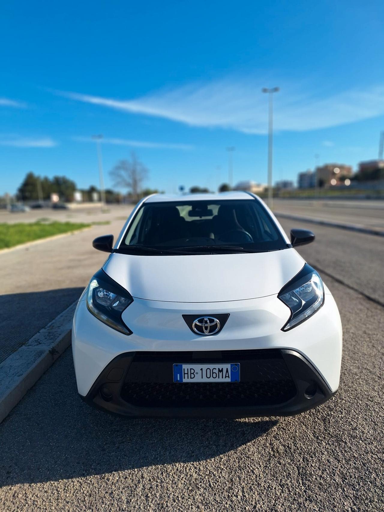 Toyota Aygo X 1.0 VVT-i 72 CV 5P. Lounge S-CVT