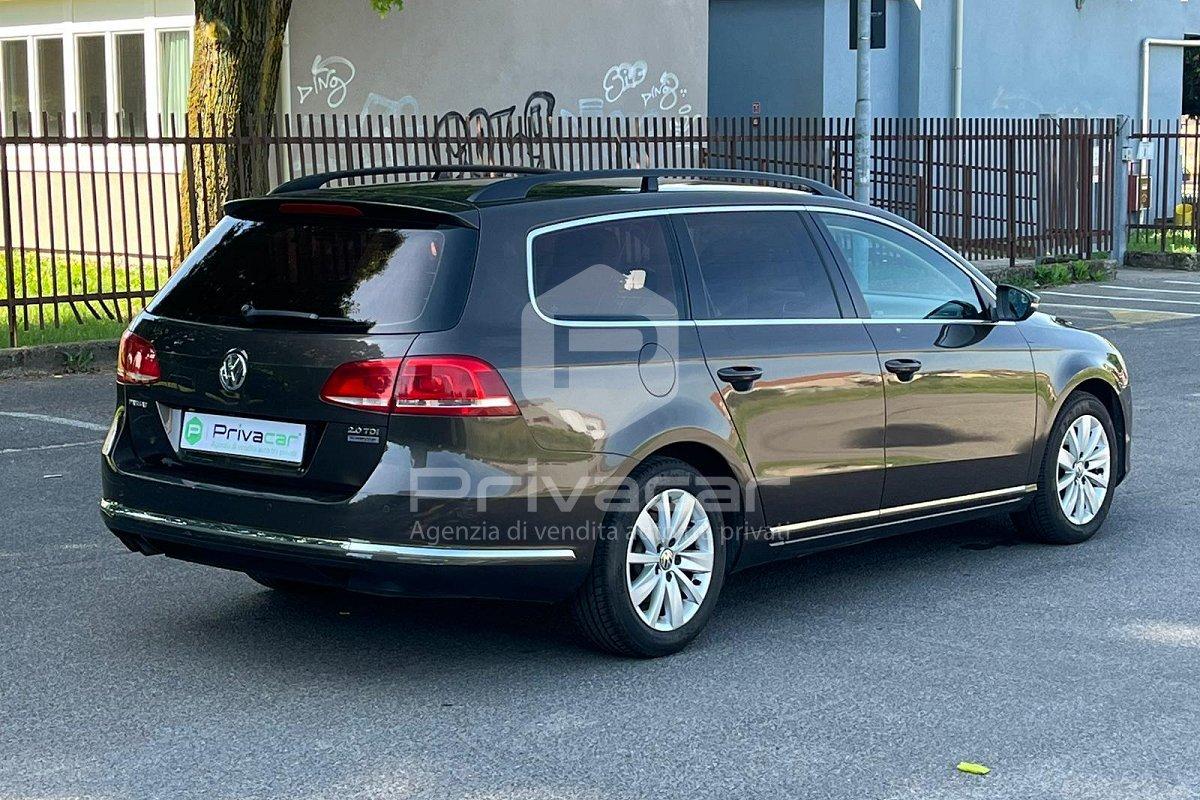 VOLKSWAGEN Passat 2.0 TDI Comfortline BlueM. Tech.