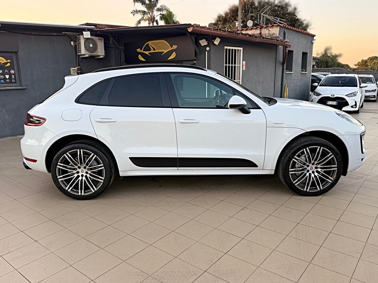 Porsche Macan 3.0 S Diesel Extra Full Perfette Condizioni Garanzia 12 Mesi