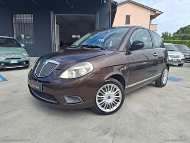 LANCIA Ypsilon 1.2 69 CV Platinum