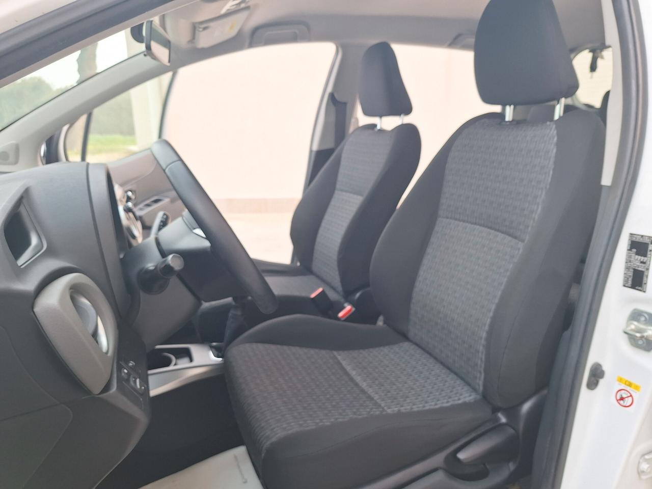 Toyota Yaris 1.0 BENZINA 5 PORTE"PERFETTA" 2013