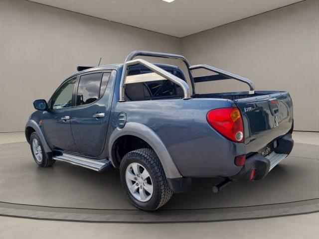 MITSUBISHI L200 2.5 DI-D/136CV Double Cab Invite